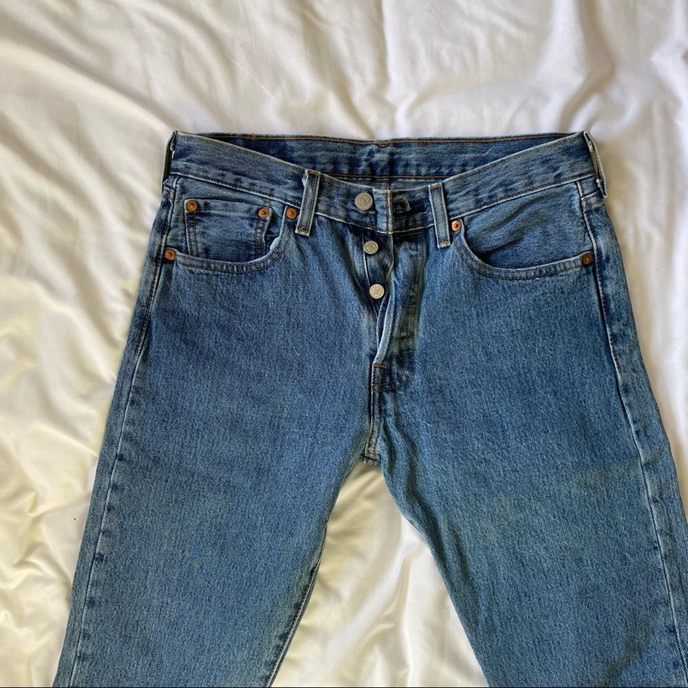 levi’s 501 blue jeans 29x30